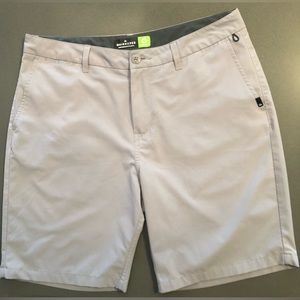 Quiksilver Men's Union Amphibian Hybrid 20 Inch Outseam Water Friendly Short